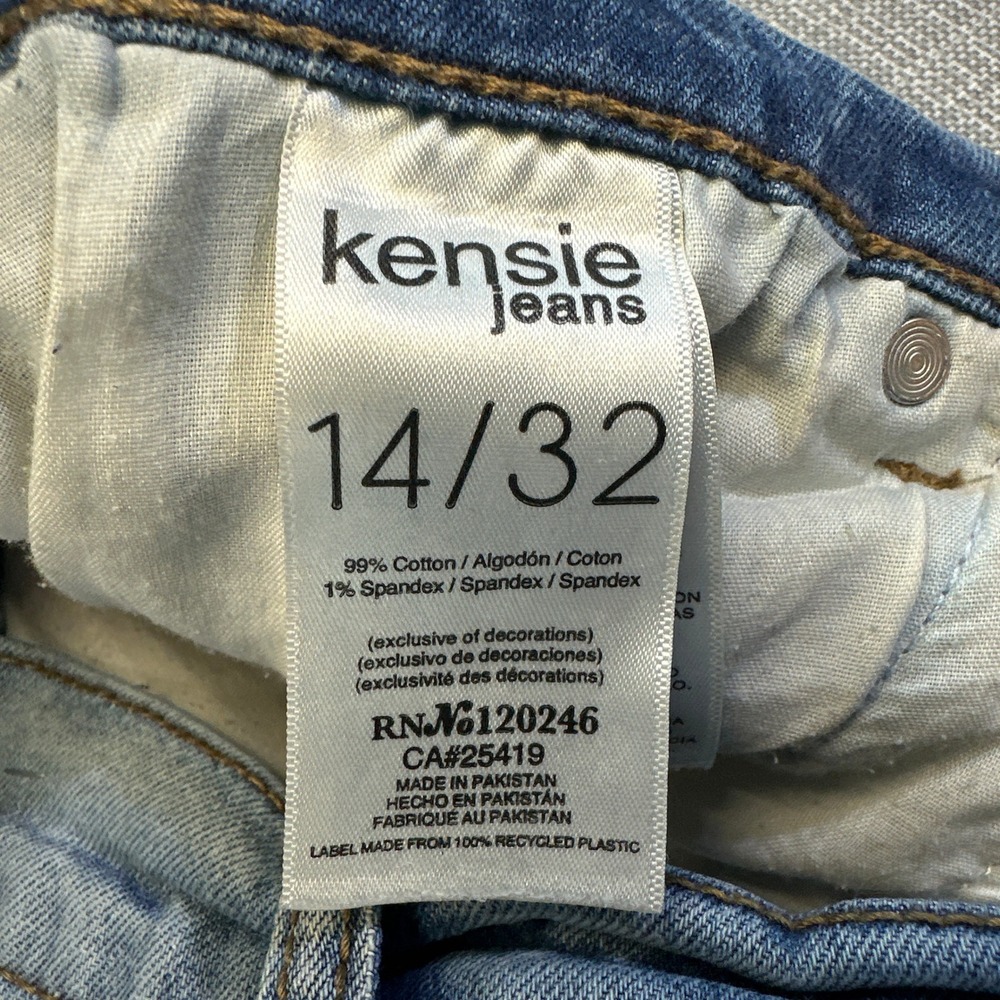 Kensie Jeans Cuffed Denim Shorts size 14 / 32 Light Washed Distressed Summer - Picture 3 of 9